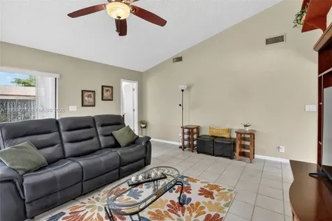 10471 NW 21st Court Sunrise FL 33322