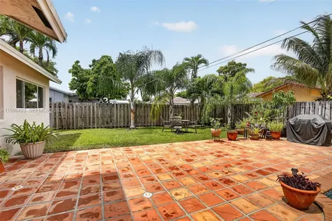 10471 NW 21st Court Sunrise FL 33322