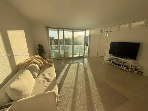 1000 West Avenue Miami Beach FL 33139