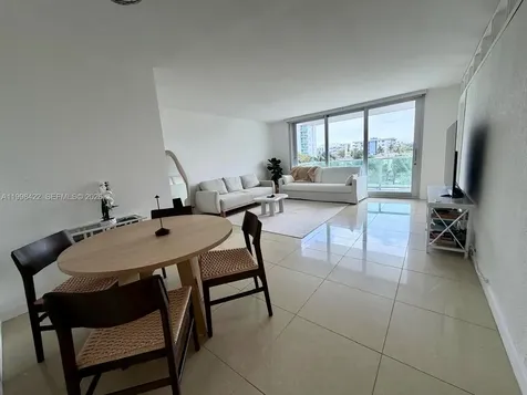 1000 West Avenue Miami Beach FL 33139