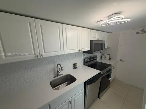 1000 West Avenue Miami Beach FL 33139
