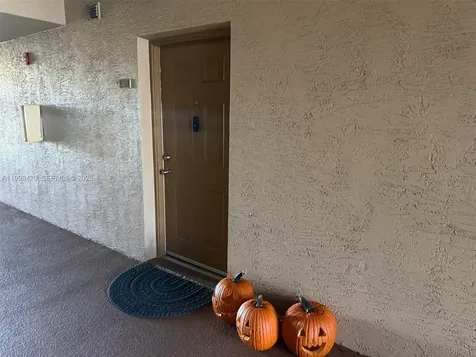 200 SW 117th Terrace Pembroke Pines FL 33025