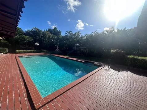 2980 SW 111th Avenue Miami FL 33165