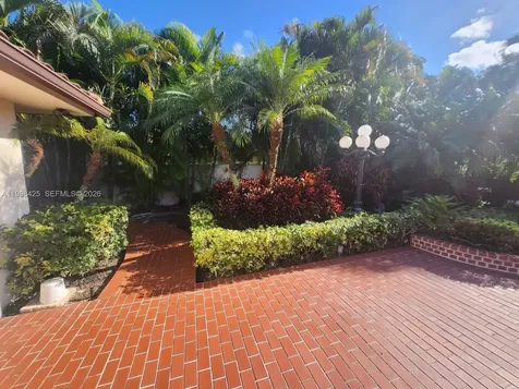 2980 SW 111th Avenue Miami FL 33165