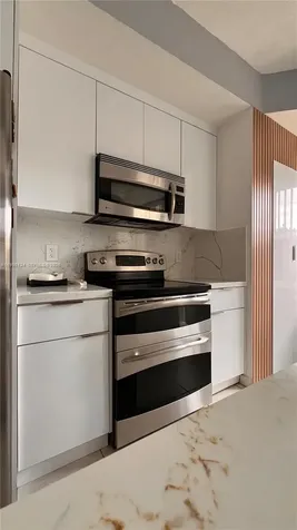 4943 Leeward Lane Dania Beach FL 33312