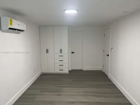 14321 Madison Street Miami FL 33176