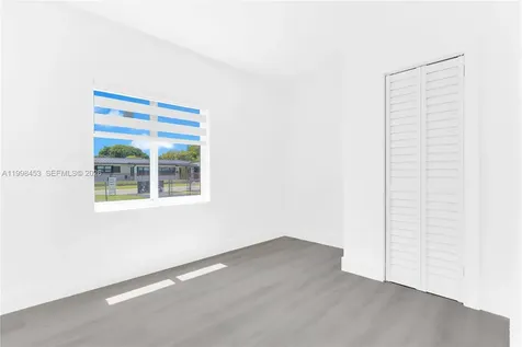 14321 Madison Street Miami FL 33176