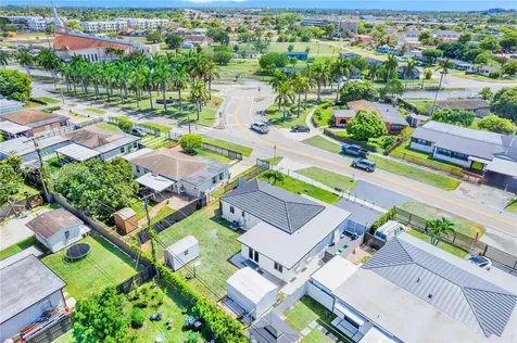 14321 Madison Street Miami FL 33176