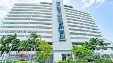 36 NW 6th Avenue Miami FL 33128