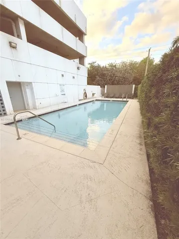 36 NW 6th Avenue Miami FL 33128