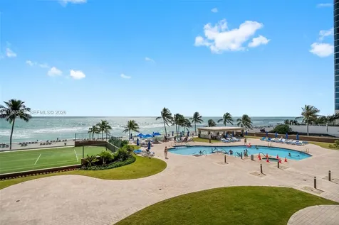 17555 Collins Avenue Sunny Isles Beach FL 33160