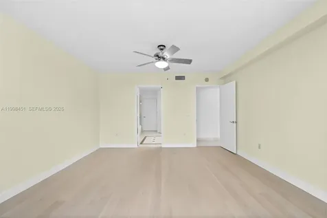 17555 Collins Avenue Sunny Isles Beach FL 33160