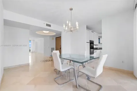 17555 Collins Avenue Sunny Isles Beach FL 33160