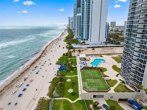 17555 Collins Avenue Sunny Isles Beach FL 33160