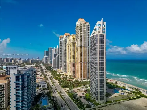 17555 Collins Avenue Sunny Isles Beach FL 33160