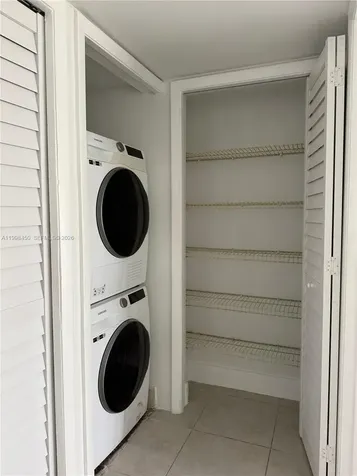 155 Lakeview Drive Weston FL 33326