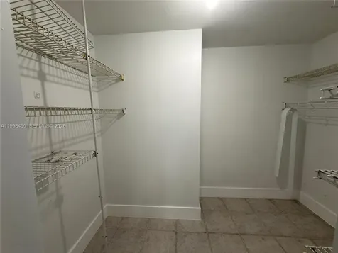 155 Lakeview Drive Weston FL 33326