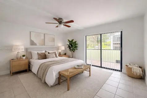 155 Lakeview Drive Weston FL 33326