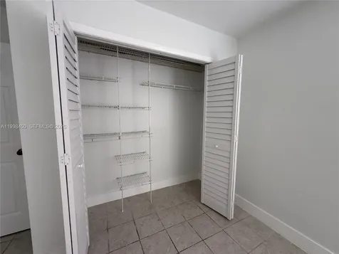 155 Lakeview Drive Weston FL 33326