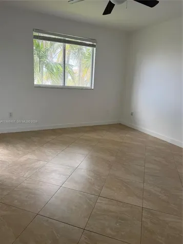 2640 S University Drive Davie FL 33328