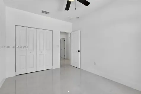 2270 Service Road Opa-Locka FL 33054