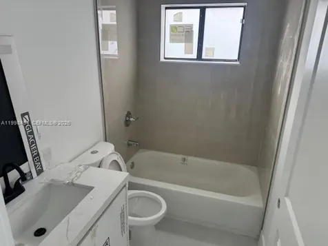 2270 Service Road Opa-Locka FL 33054