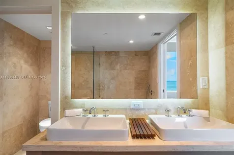102 24th Street Miami Beach FL 33139