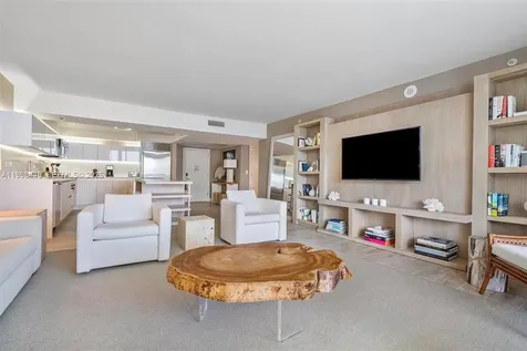 102 24th Street Miami Beach FL 33139