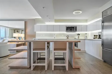 102 24th Street Miami Beach FL 33139