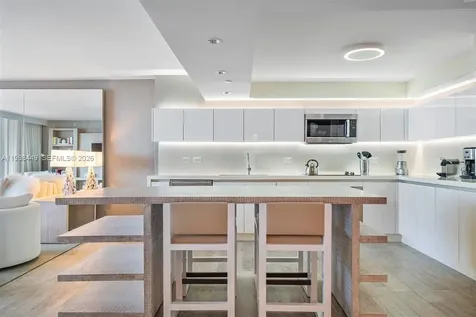 102 24th Street Miami Beach FL 33139