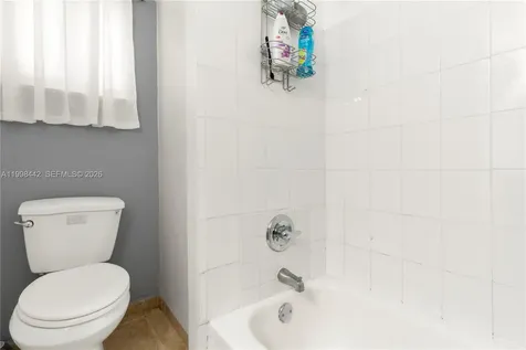 840 NW 87th Avenue Miami FL 33172