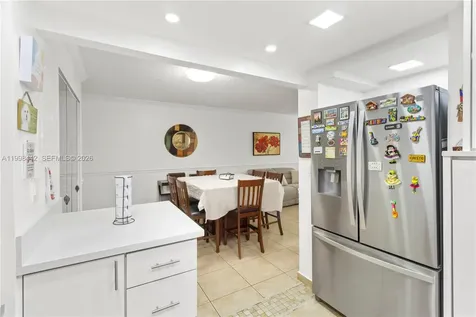840 NW 87th Avenue Miami FL 33172
