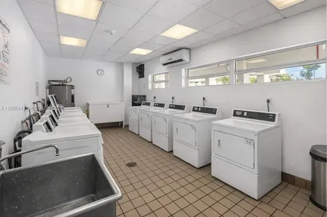 1035 West Avenue Miami Beach FL 33139
