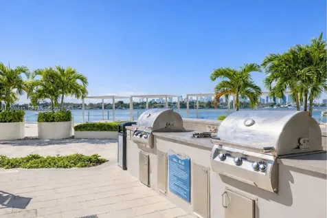 1035 West Avenue Miami Beach FL 33139