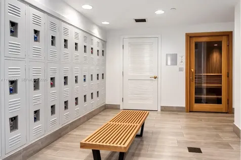 1035 West Avenue Miami Beach FL 33139