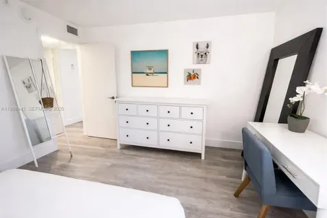 1035 West Avenue Miami Beach FL 33139