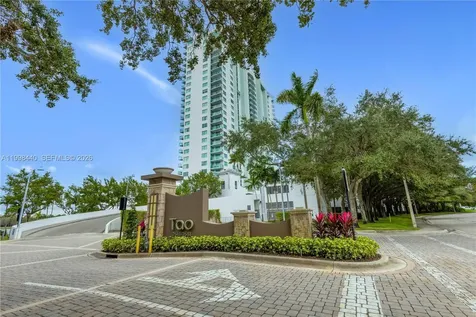 2641 N Flamingo Road Sunrise FL 33323