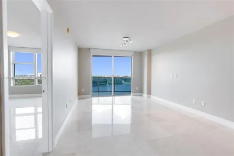 2641 N Flamingo Road Sunrise FL 33323