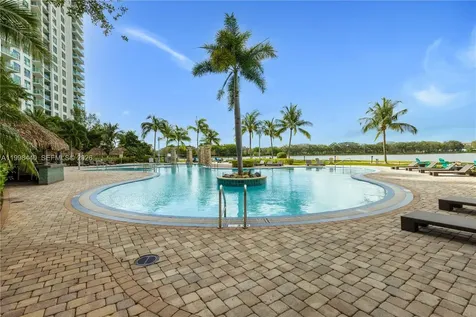2641 N Flamingo Road Sunrise FL 33323