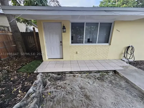 1857 NW 113th Terrace Miami FL 33167