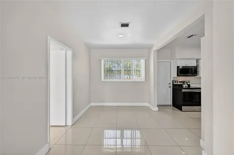 807 SW 26th Court Fort Lauderdale FL 33315