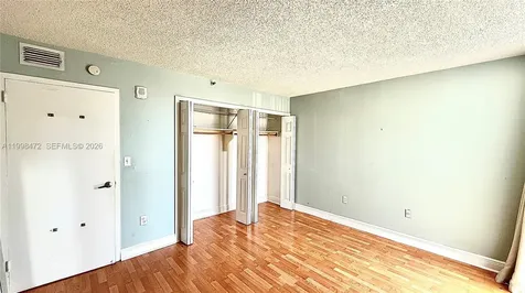 1035 West Avenue Miami Beach FL 33139