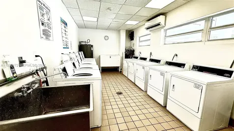 1035 West Avenue Miami Beach FL 33139