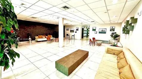 1035 West Avenue Miami Beach FL 33139