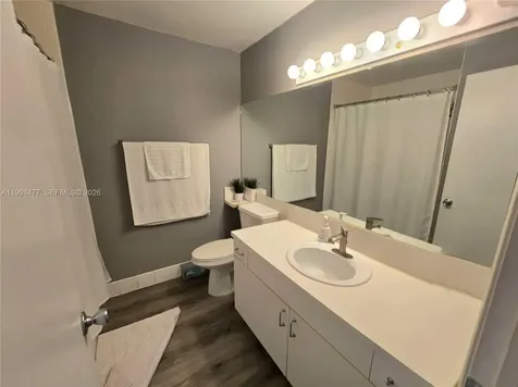 4320 NW 107th Avenue Doral FL 33178