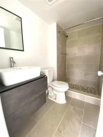 494 NW 165th Street Road Miami FL 33169