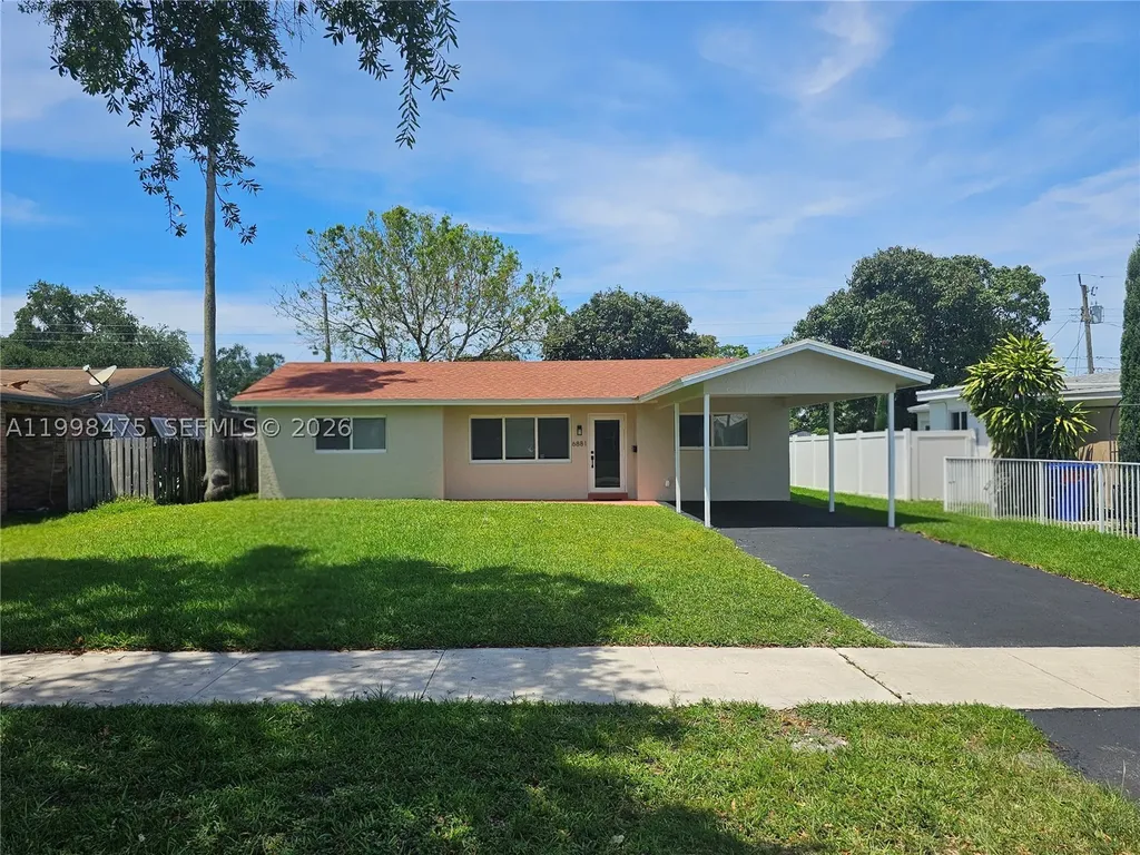 6881 Harding Street Hollywood FL 33024