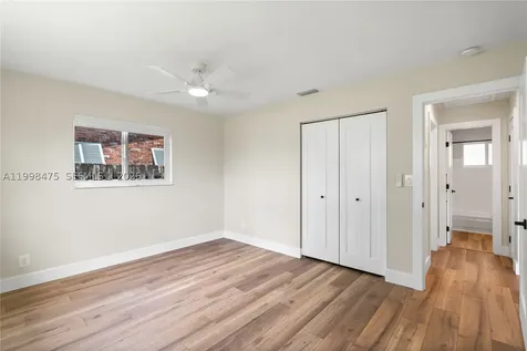 6881 Harding Street Hollywood FL 33024