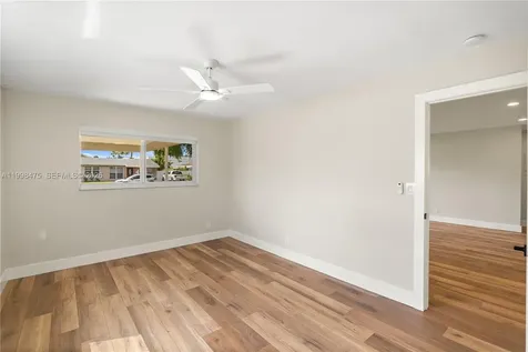 6881 Harding Street Hollywood FL 33024
