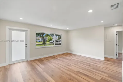 6881 Harding Street Hollywood FL 33024